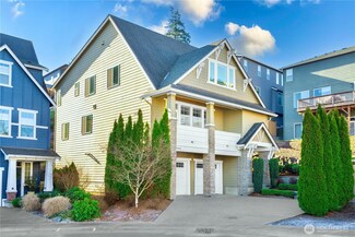 15829 SE 44th Ct, Bellevue, WA 98006