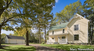 10652 Nugent Ave NE Unit 8, Rockford, MI 49341