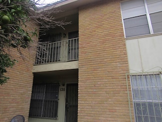 5302 Springfield Ave Unit 220, Laredo, TX 78041
