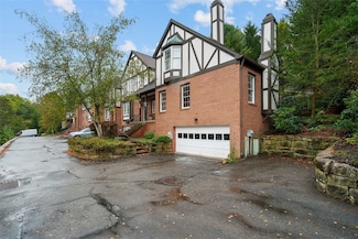 315 Kingsberry Cir Unit 315, Pittsburgh, PA 15234