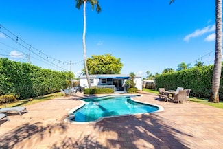 110 Sterns St, Lantana, FL 33462