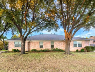 4334 Segura Ct N, Fort Worth, TX 76132