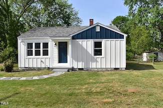 102 Allen St, Graham, NC 27253