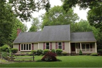5 Bittersweet Ln, South Hamilton, MA 01982