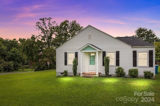 704 Holmes St, Salisbury, NC 28144