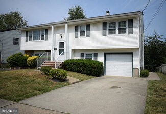 5 Mercer St, South River, NJ 08882