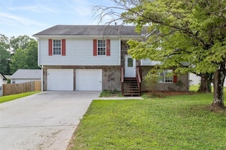 946 Redan Trace, Stone Mountain, GA 30088