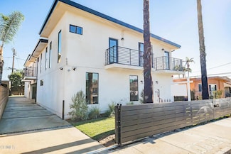 668 Keenan Ave, Los Angeles, CA 90022