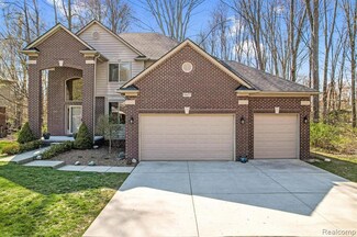 50477 Edith St, Chesterfield, MI 48047