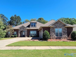 7926 Gabriela Dr NW, Huntsville, AL 35806