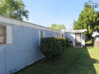 209 Catfish Point Rd, Holliday, TX 76366