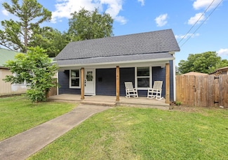 1710 S Walnut St, Sherman, TX 75090