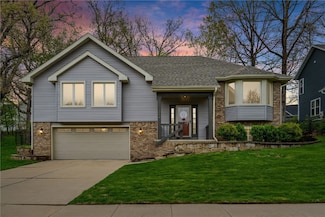 3620 Coppermill Rd NE, Cedar Rapids, IA 52402