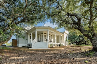 2704 B Fm 2490, Clifton, TX 76634