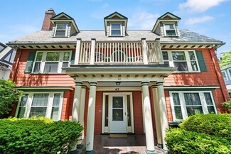 47 Winthrop Rd Unit 2, Brookline, MA 02445