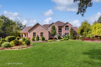 35W959 Woodhaven Ln, Dundee, IL 60118