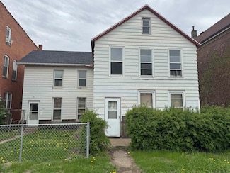 1252 White St, Dubuque, IA 52001