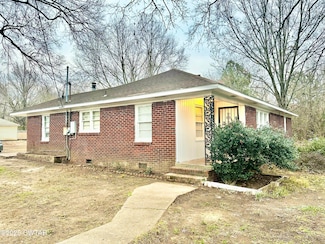 980 N Circle Rd, Memphis, TN 38127