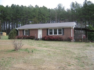 318 Marietta St, Gaffney, SC 29340