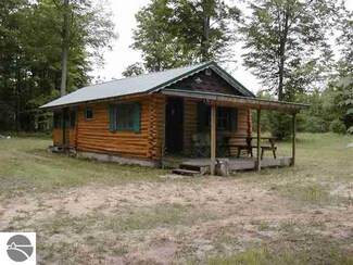 4251 Fife Lake Rd, Fife Lake, MI 49633