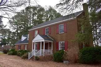 9520 Rogers Dr, Nassawadox, VA 23413