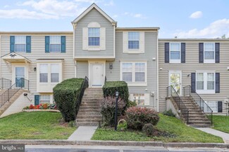 521 Ridgefield Ave, Stephens City, VA 22655