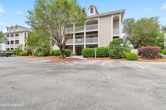 3350 Club Villas Dr Unit 1003, Southport, NC 28461