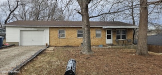 616 Tomlee Rd, Jefferson City, MO 65109