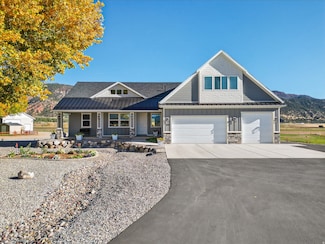 401 S 3430 E, New Harmony, UT 84757