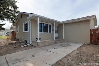 1710 E Park Ave, Laramie, WY 82070