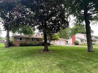 1030 Greenbrier Dr, Galion, OH 44833