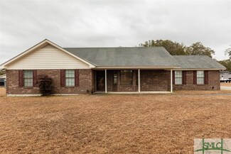 105 Sebring Dr, Bloomingdale, GA 31302