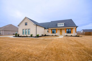 24 S Mount Olive Rd, Vilonia, AR 72173