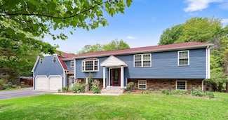 451 Lincoln St, Abington, MA 02351