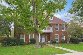 541 Meadowood Ln, Coppell, TX 75019