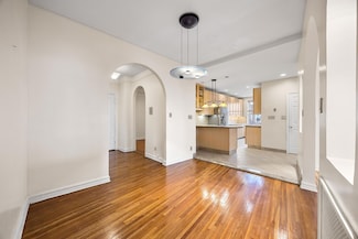 8701 Shore Rd Unit 644, Brooklyn, NY 11209