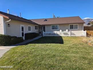 455 Connely St, Hawthorne, NV 89415