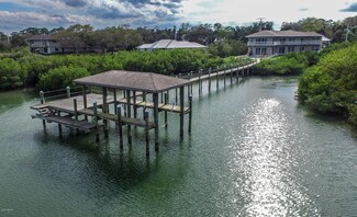 201 N Riverside Dr, Edgewater, FL 32132