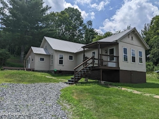 155 N Williams St, Whitehall, NY 12887