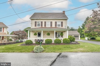8 Kreider Ave, Willow Street, PA 17584