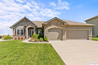 9823 Rosewater Pkwy, Bennington, NE 68007