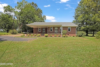 2901 Beech Bluff Rd, Jackson, TN 38301