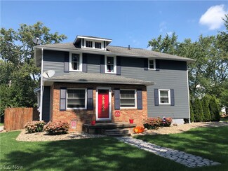 688 W Florida Ave, Sebring, OH 44672