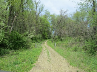 217 Briar Hill Rd, East Franklin Township, PA 16201