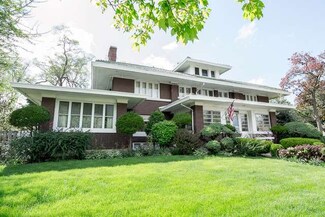 420 Douglas Ave, Elgin, IL 60120