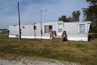 204 W Railroad St, Roachdale, IN 46172