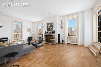 911 Park Ave, New York, NY 10075