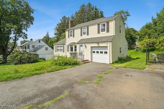 319 E Mount Pleasant Ave, Livingston, NJ 07039