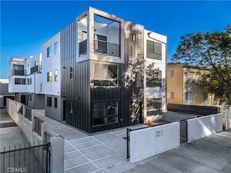 1342 N Kingsley Dr Unit 1, Los Angeles, CA 90027