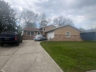 605 Aspen St, Hebron, IN 46341